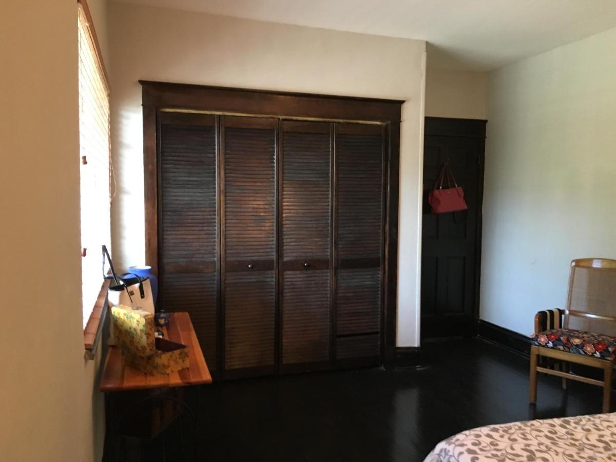Private Room In The Heart Of Little Havana 마이애미 외부 사진