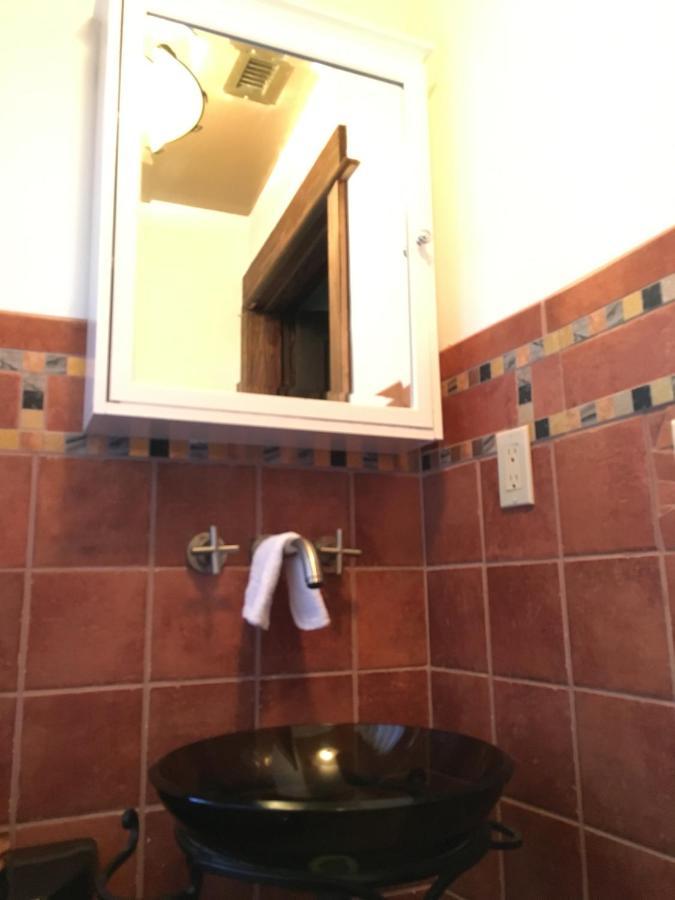 Private Room In The Heart Of Little Havana 마이애미 외부 사진