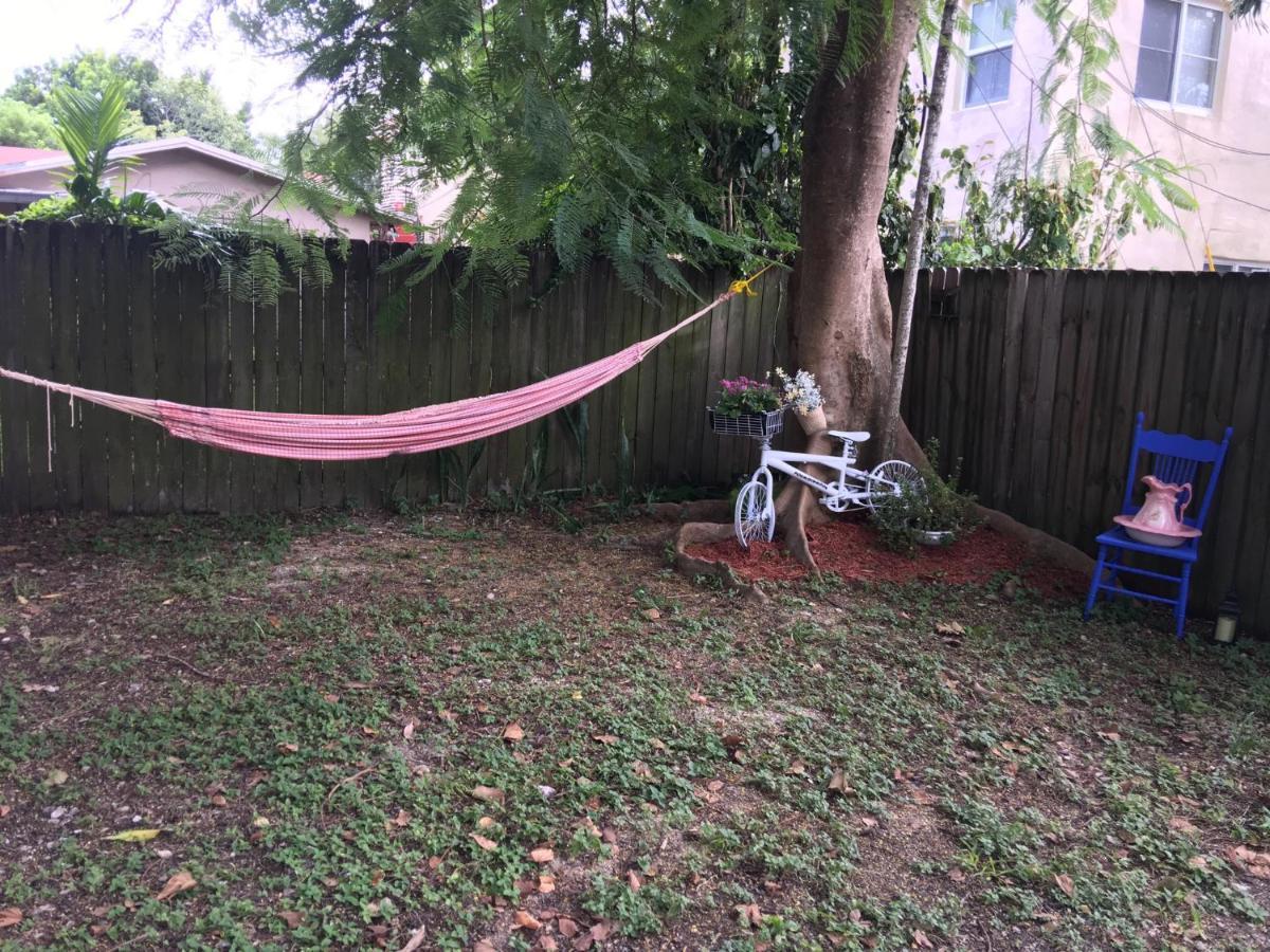 Private Room In The Heart Of Little Havana 마이애미 외부 사진